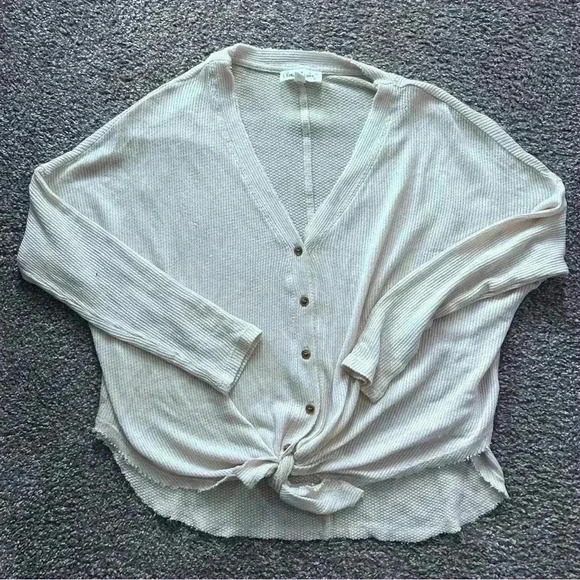 Oversized waffle knit, front tie, thermal sweater. Lightweight. Size small - Picture 2 of 5